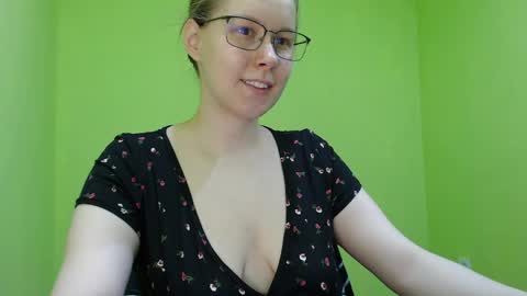 Snapshot of alinasei chatting on 05.12.26 alinasei online show from 05.12.26