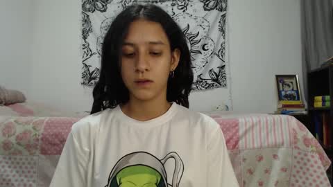 Snapshot of alinawoolf_ chatting on 01.03.25 Ali online show from 01.03.25