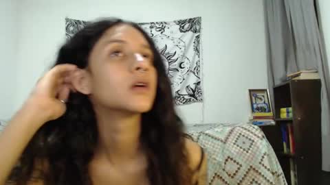 Snapshot of alinawoolf_ chatting on 02.09.25 Ali online show from 02.09.25