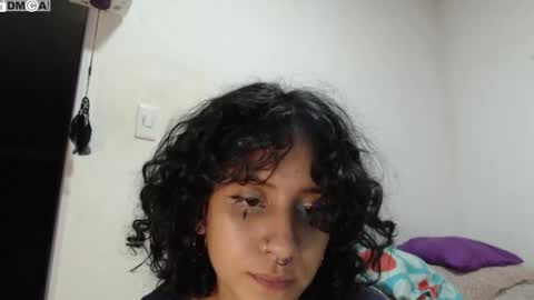 Snapshot of alinawoolf_ chatting on 12.14.25 Ali online show from 12.14.25