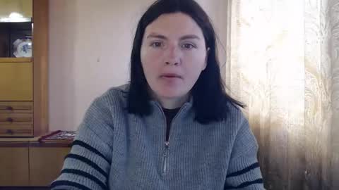 Snapshot of alinaxjames chatting on 05.01.26 AlinaxJames online show from 05.01.26