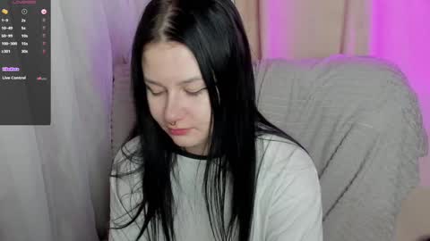 Aline Greeeen online show from 02.05.25