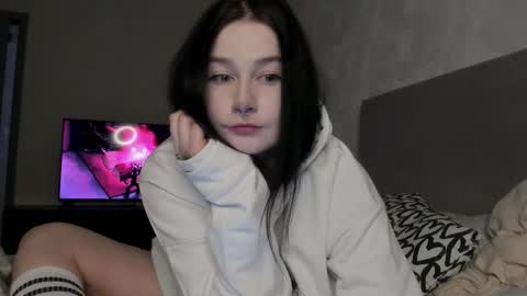 Aline Greeeen online show from 03.18.26