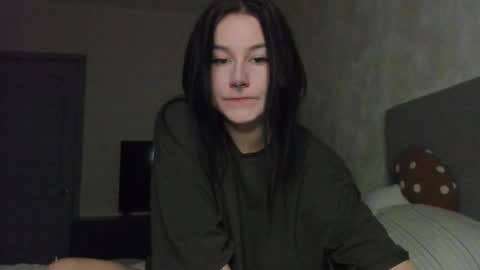 Aline Greeeen online show from 04.09.26