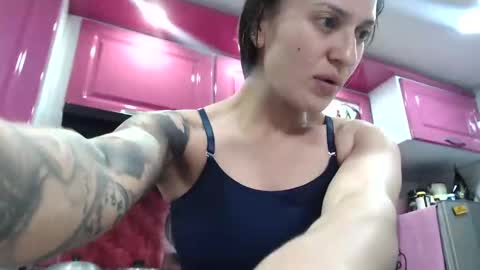 Snapshot of alipetite_ chatting on 01.19.25 alipetite online show from 01.19.25