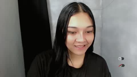 Snapshot of alisa_kiss_ chatting on 10.19.25 Shanti xhey online show from 10.19.25