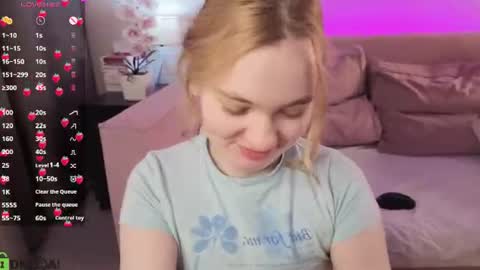 Snapshot of alisa_lesly chatting on 06.20.26 Alisa GMT2 Wen - Sun 10 AM - 4 PM except Monday and Tuesday online show from 06.20.26