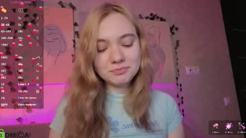 Snapshot of alisa_lesly chatting on 07.11.26 Alisa GMT2 Wen - Sun 10 AM - 4 PM except Monday and Tuesday online show from 07.11.26