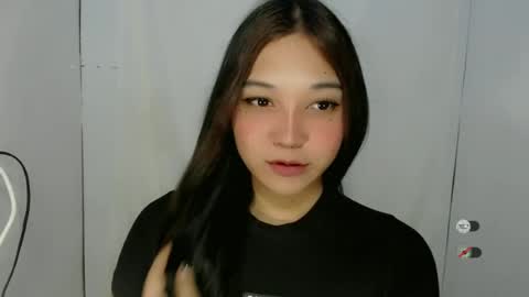 Snapshot of alisa_sexmachine chatting on 06.12.26 call me TRISHA online show from 06.12.26