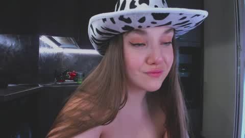 Alisa online show from 04.19.26