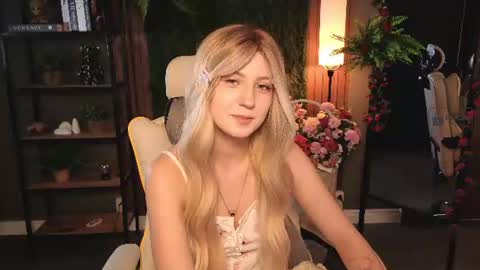 Alise  PVT is Open Yes its me  online show from 07.21.26