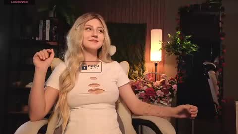 Alise  PVT is Open Yes its me  online show from 07.23.26