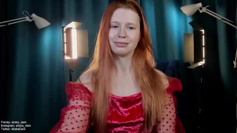 Snapshot of aliska_dark chatting on 03.10.26 Alice online show from 03.10.26