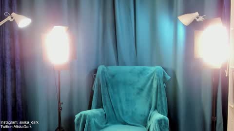 Snapshot of aliska_dark chatting on 03.18.26 Alice online show from 03.18.26