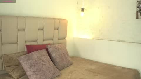 A L I S O N  online show from 04.17.26