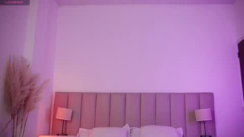 Alison  online show from 09.09.25