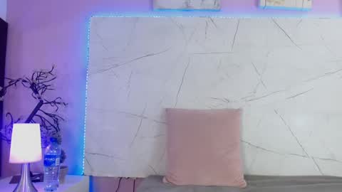alissa_smith_ online show from 04.24.26