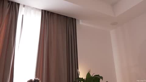 Alissa online show from 10.22.25