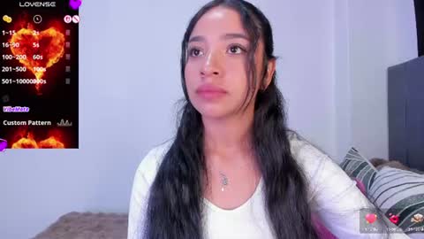 Mara  Isabel online show from 07.28.26