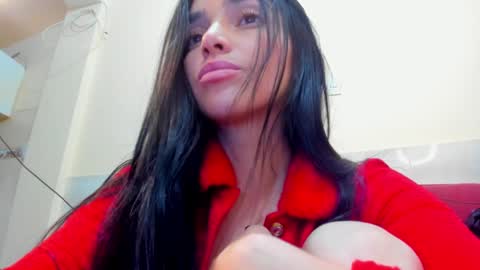 Snapshot of alisson369_ chatting on 01.07.25 Alisson369 online show from 01.07.25