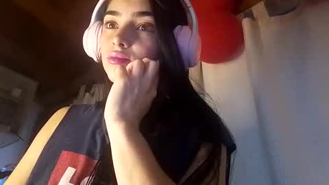 Snapshot of alisson369_ chatting on 02.20.25 Alisson369 online show from 02.20.25