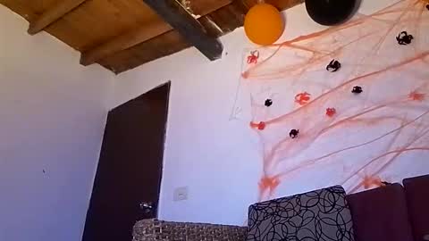 Snapshot of alisson369_ chatting on 10.23.25 Alisson369 online show from 10.23.25