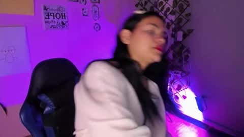 alisson_evans__ online show from 11.24.25