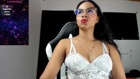 Alisson hoffman05 online show from 01.14.25