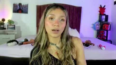 Alisson IG alisson zafiro27 online show from 01.15.25