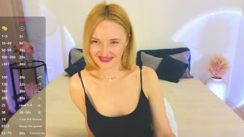 Snapshot of alisssarose chatting on 05.30.26 alisssarose online show from 05.30.26
