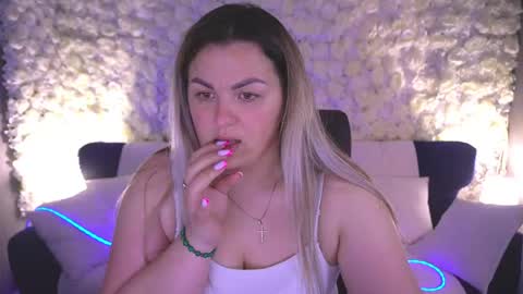 Snapshot of alissyagrayy chatting on 05.11.26 alissyagrayy online show from 05.11.26