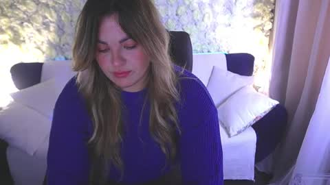 Snapshot of alissyagrayy chatting on 05.18.26 alissyagrayy online show from 05.18.26