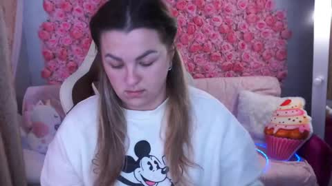 Snapshot of alissyagrayy chatting on 05.28.26 alissyagrayy online show from 05.28.26