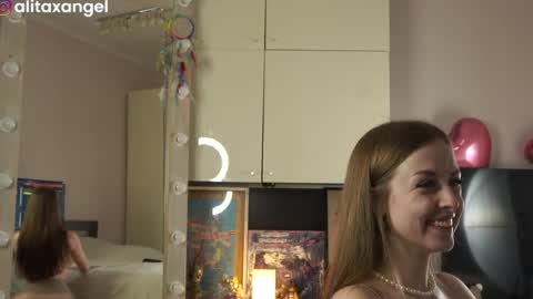Snapshot of alitaangel_ chatting on 05.30.26 A L I T A online show from 05.30.26