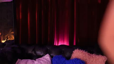 Alix online show from 03.16.26