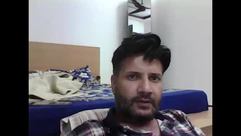 Snapshot of aliyakhan1976 chatting on 11.14.25 aliyakhan1976 online show from 11.14.25