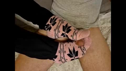 Snapshot of allaboutfeetcouple chatting on 11.02.25 allaboutfeetcouple online show from 11.02.25