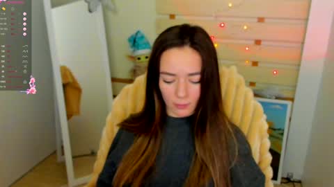 Snapshot of allana_dream chatting on 12.29.24 Allana online show from 12.29.24