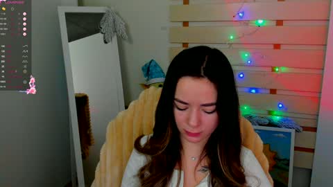Snapshot of allana_dream chatting on 01.09.25 Allana online show from 01.09.25