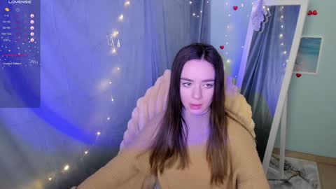 Snapshot of allana_dream chatting on 02.05.25 Allana online show from 02.05.25
