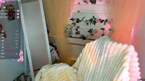 Snapshot of allana_dream chatting on 05.02.26 Allana online show from 05.02.26