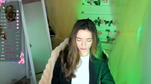 Snapshot of allana_dream chatting on 05.11.26 Allana online show from 05.11.26