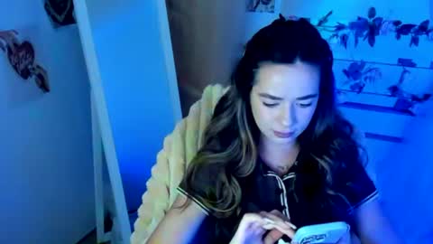 Snapshot of allana_dream chatting on 06.23.26 Allana online show from 06.23.26