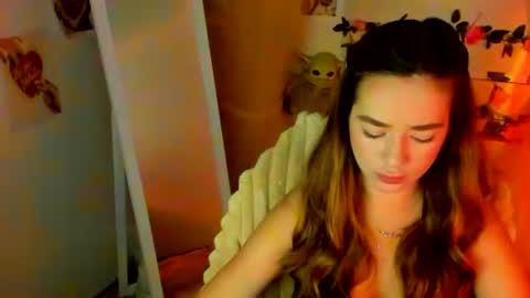 Snapshot of allana_dream chatting on 06.24.26 Allana online show from 06.24.26