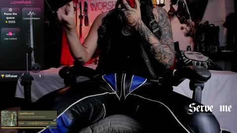   online show from 04.08.26