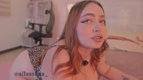 Laura online show from 03.21.26