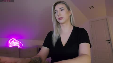 A day u didnt smile is a lost day online show from 03.26.26