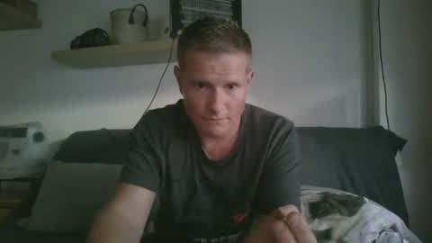 Snapshot of alles594462 chatting on 07.19.26 alles594462 online show from 07.19.26
