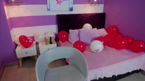 Snapshot of alli_cooper chatting on 02.14.25 Ali online show from 02.14.25