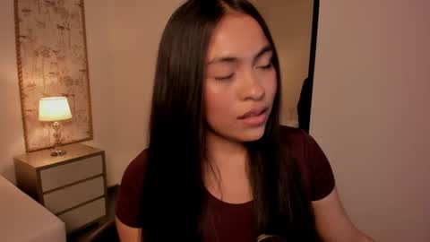 A L L I E online show from 07.04.26